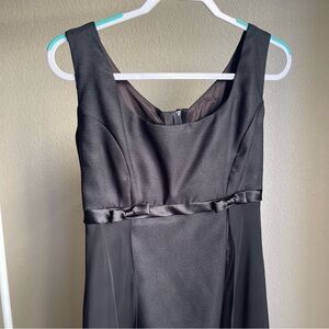 Classic Black Sleeveless Satin-Trim Dress